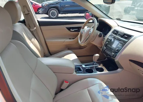 2013 Nissan Altima 2.5 Sl z USA, uszkodzony, nr VIN 1N4AL3AP2DC137637